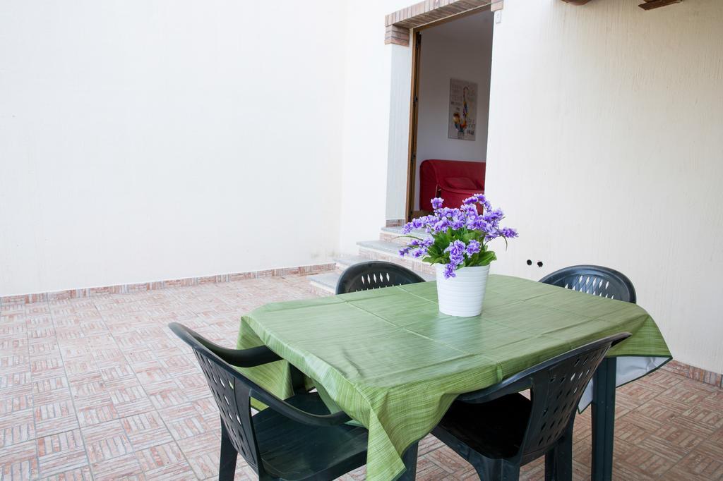 Appartamenti Torre Di Bari Bari Sardo Exteriér fotografie